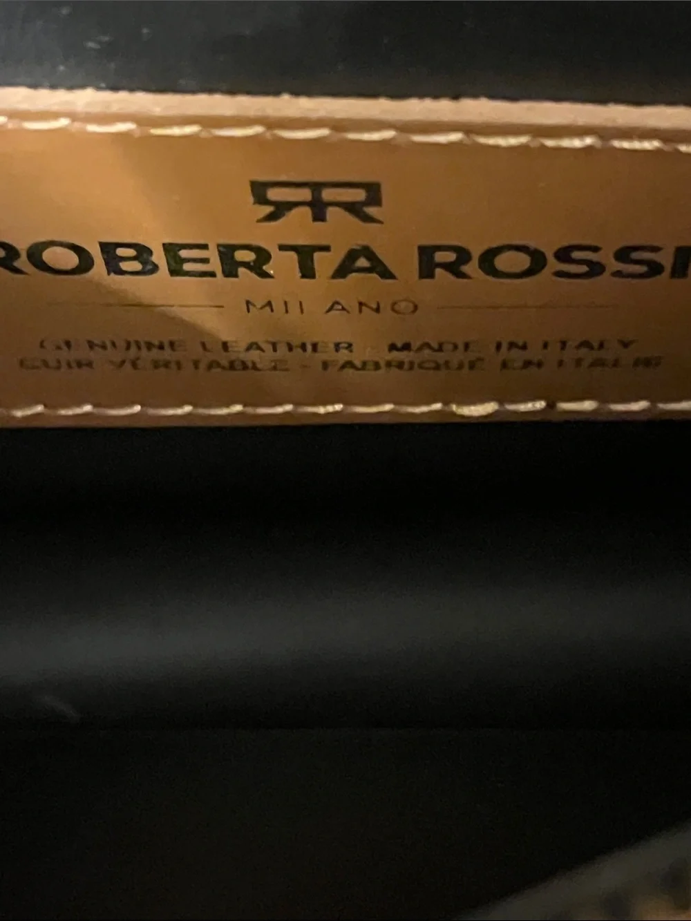 Roberta Rossi Leather Crossbody Handbag - Picture 9 of 9